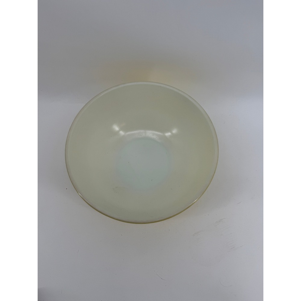 Pyrex Mixing Bowl Unisex 404 4 QT Yellow Vintage Milk Glass MCM Primary Series - Picture 4 of 13